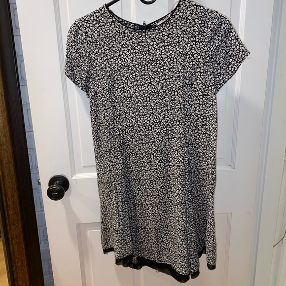 DRESS BUNDLE - Picture 4 of 11